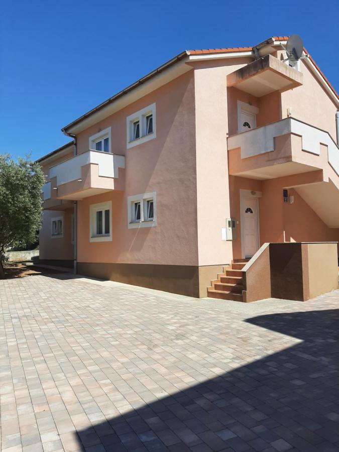 Apartments Imgrund Novalja Exterior photo