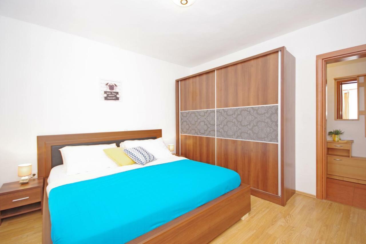 Apartments Imgrund Novalja Exterior photo